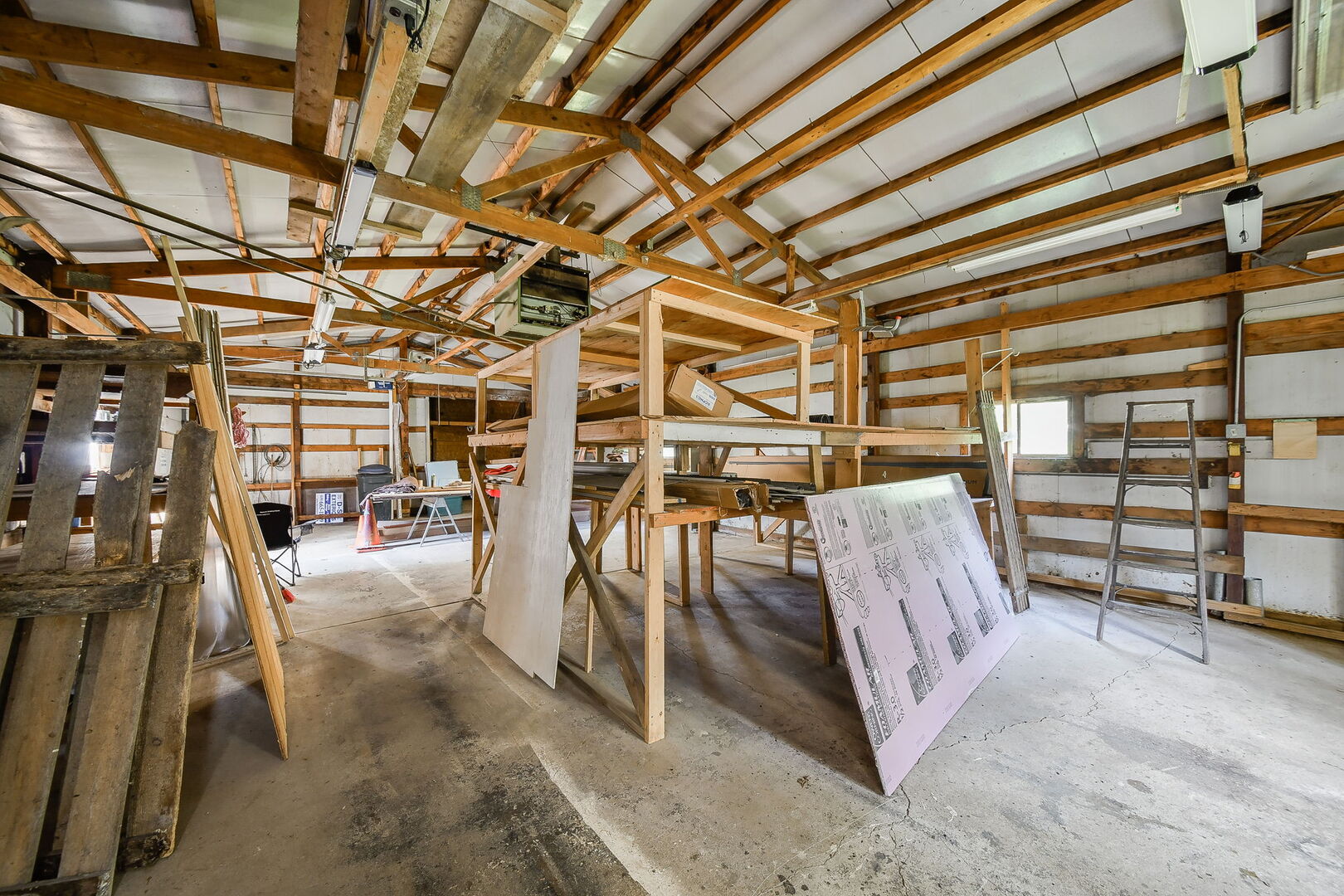 27W376 Hoy Road, Warrenville, IL 60555