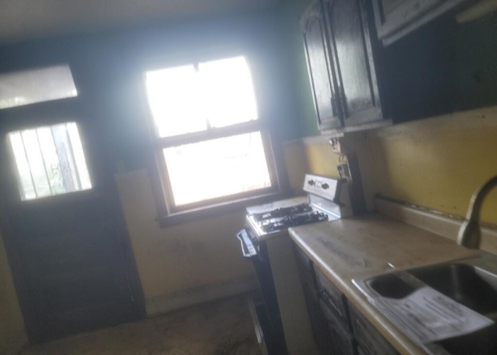 1022 W 79th Street, Chicago, IL 60620