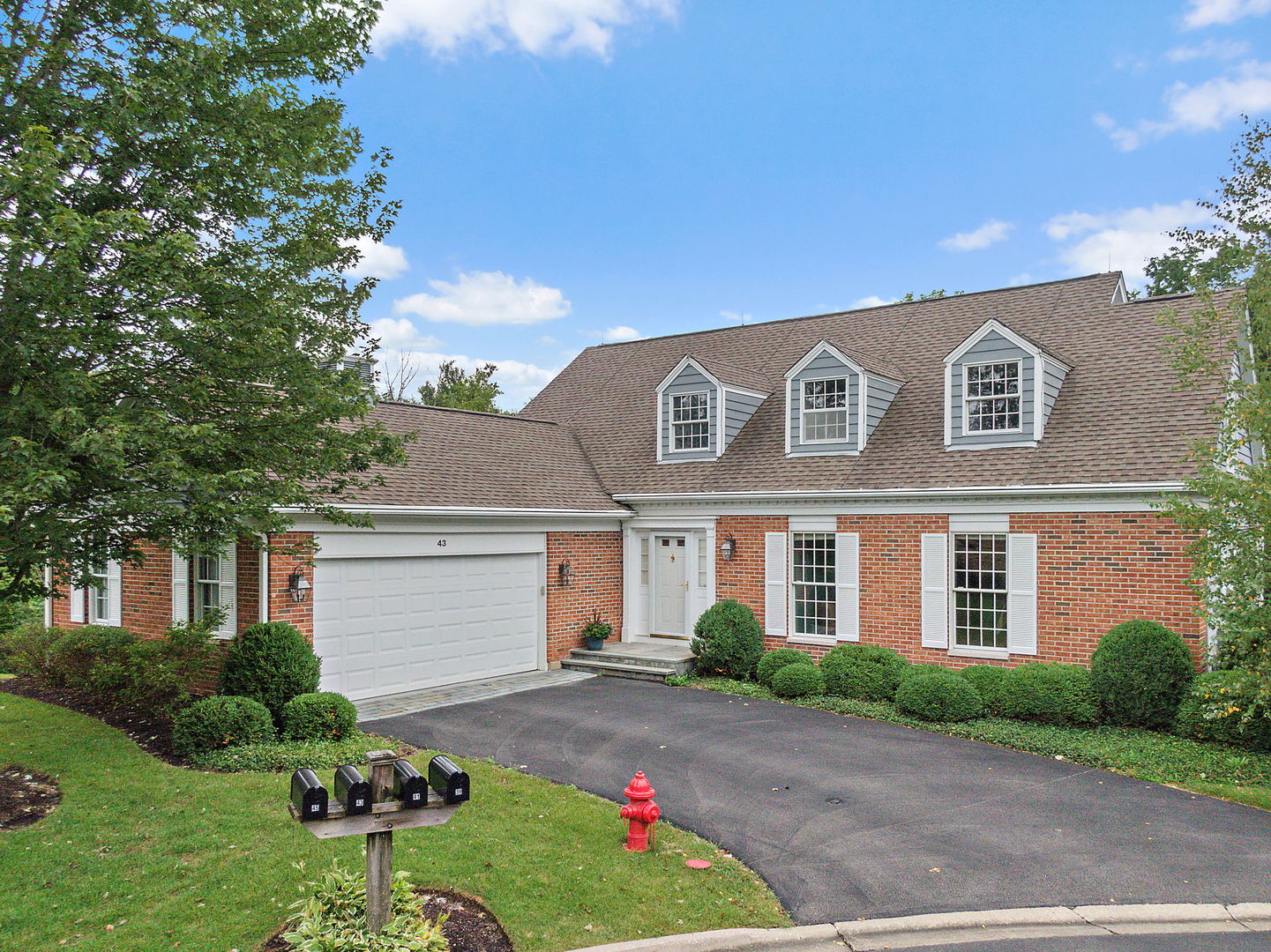 43 Ravenscraig Lane, Inverness, IL 60067