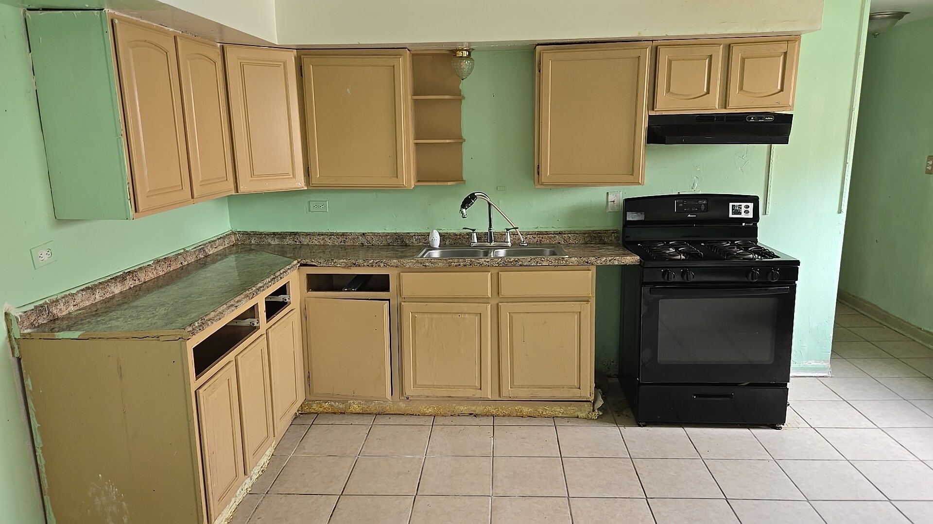 947 W 115th Place, Chicago, IL 60643