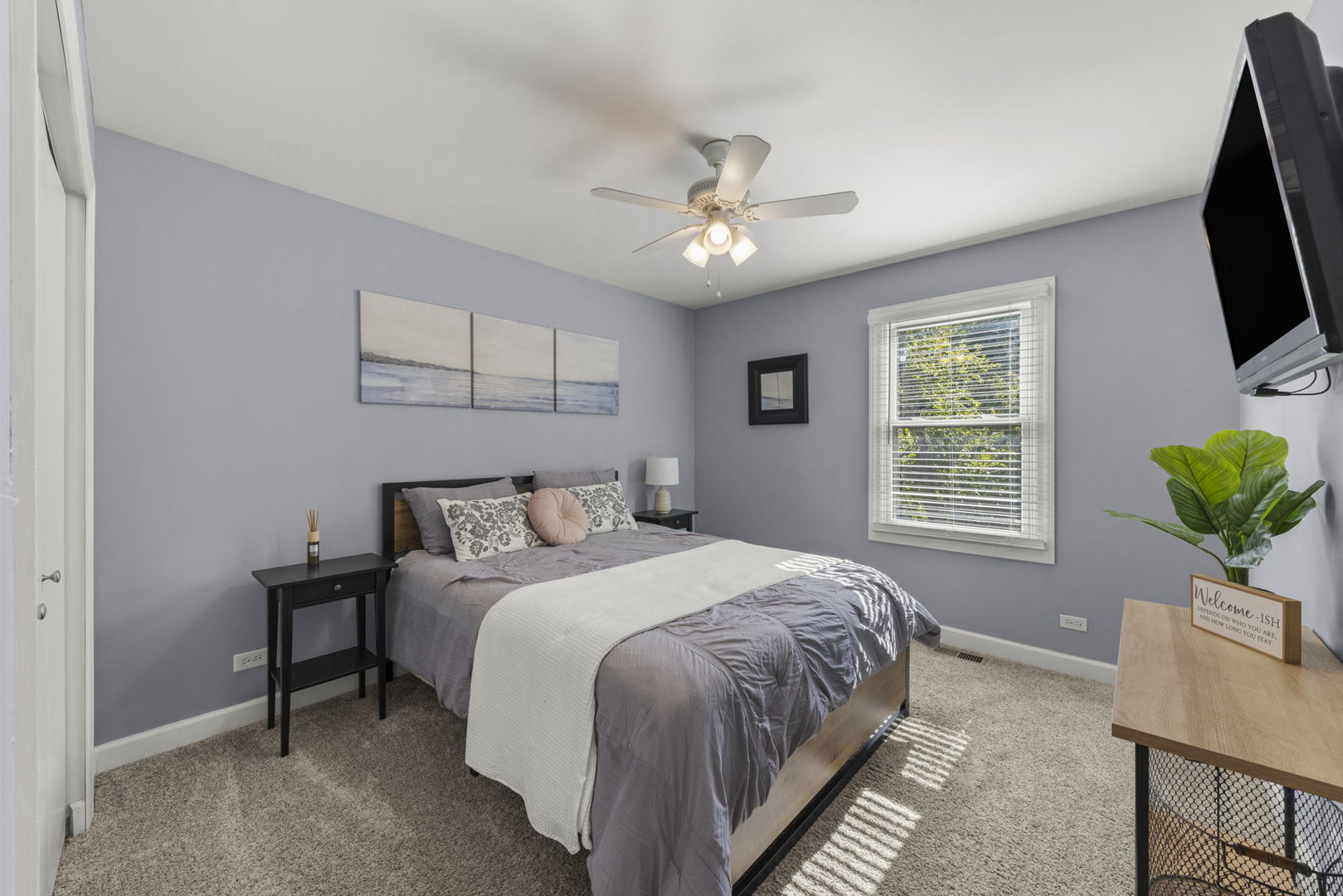 800 N Ashbury Avenue, Bolingbrook, IL 60440