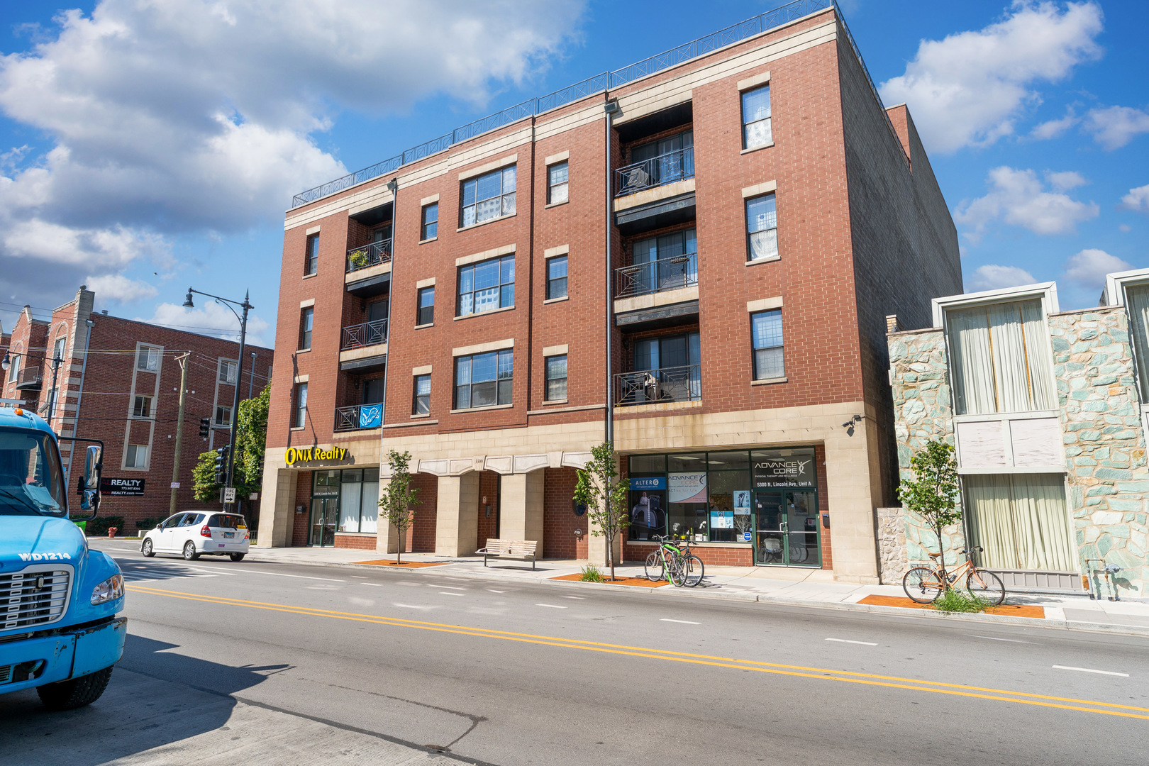 5300 N Lincoln Avenue #4B, Chicago, IL 60625