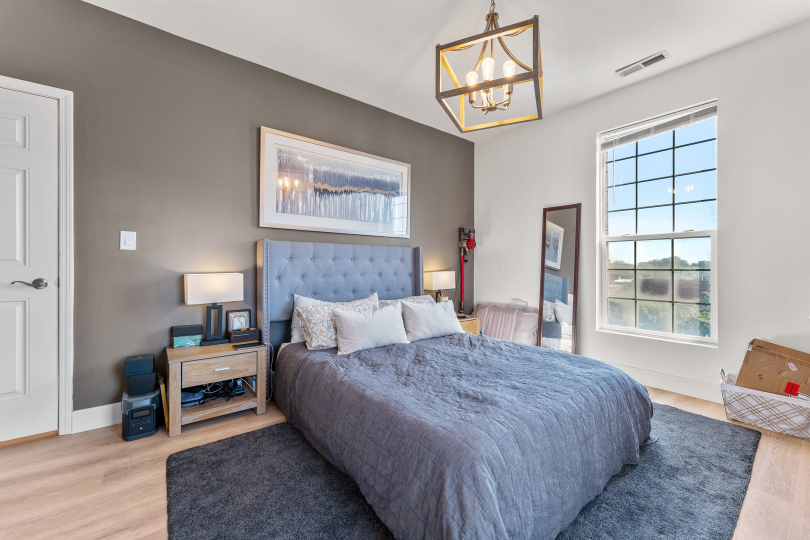 5300 N Lincoln Avenue #4B, Chicago, IL 60625