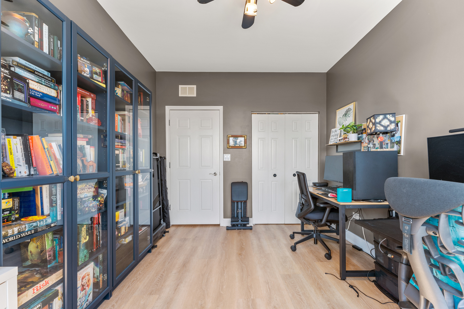 5300 N Lincoln Avenue #4B, Chicago, IL 60625