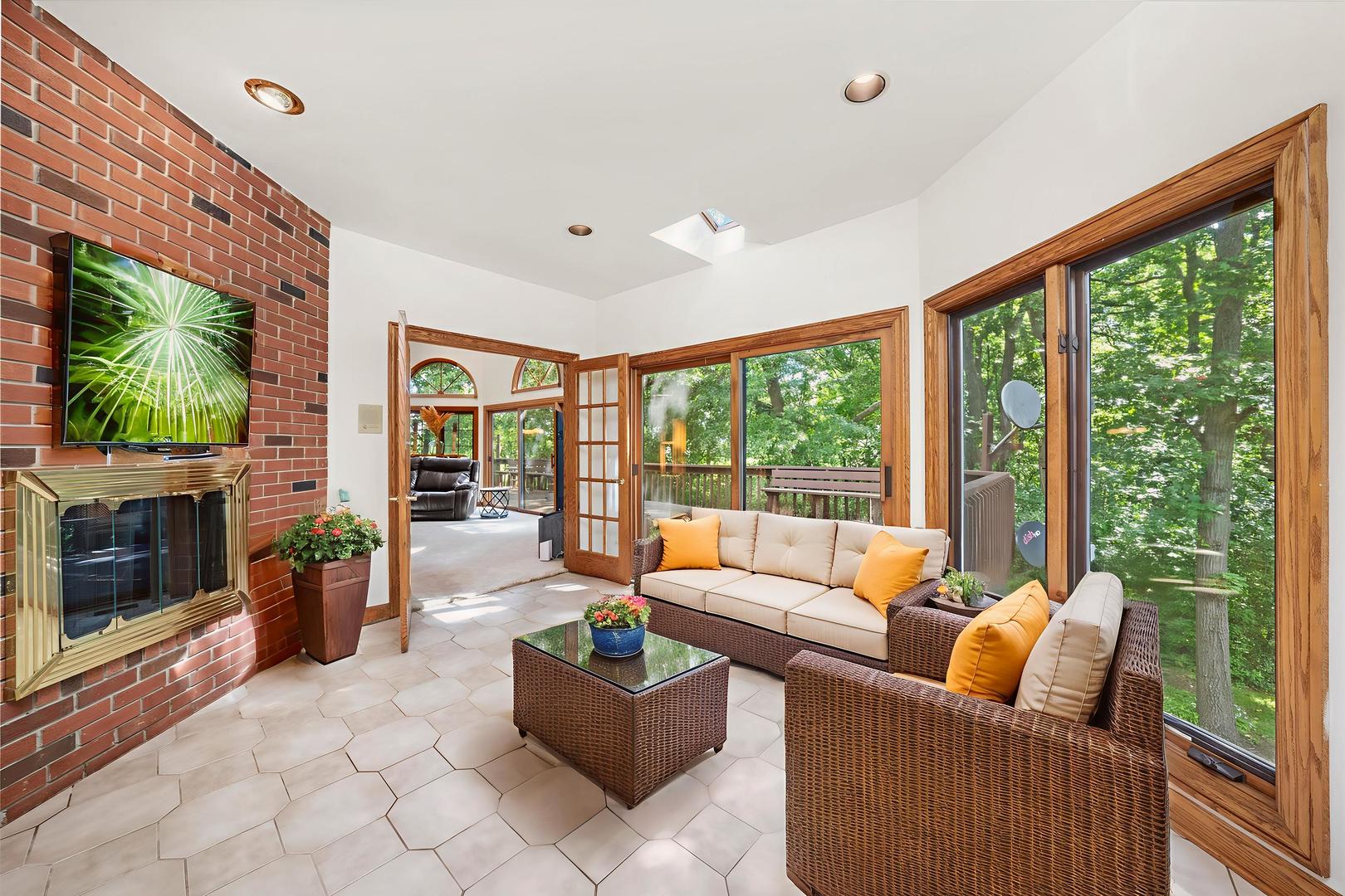 14701 Crystal Tree Drive, Orland Park, IL 60462