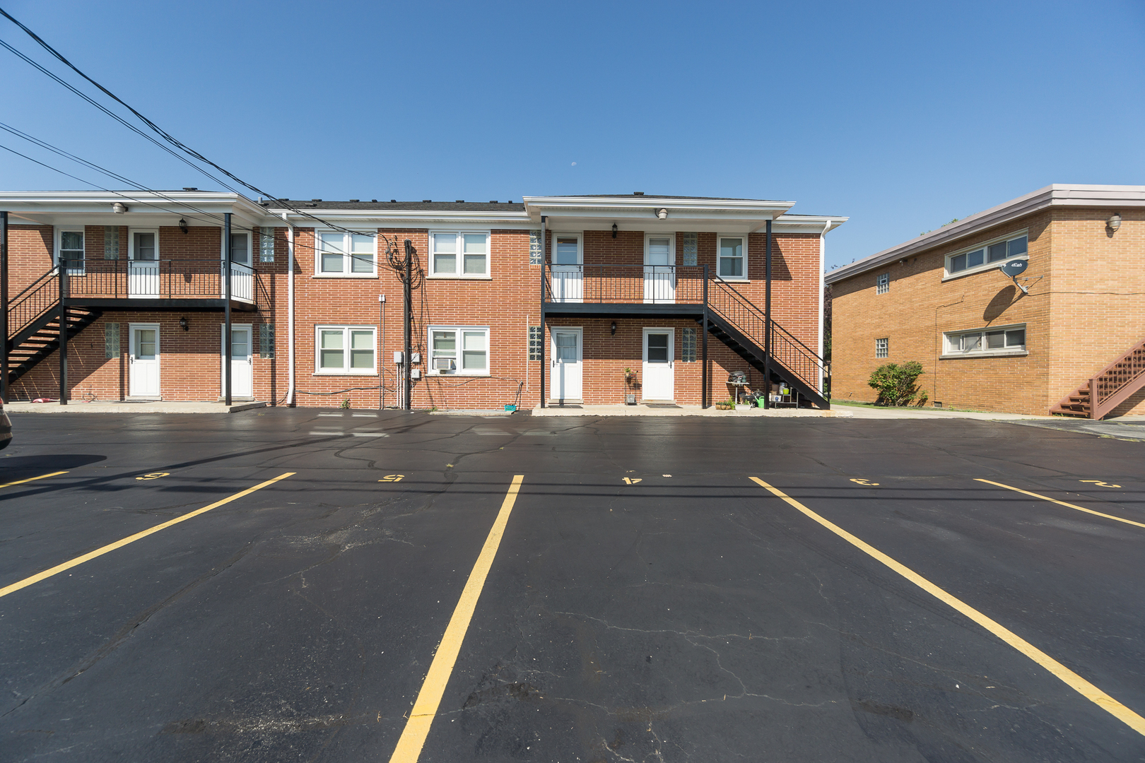 1427 Homestead Road #F, La Grange Park, IL 60526