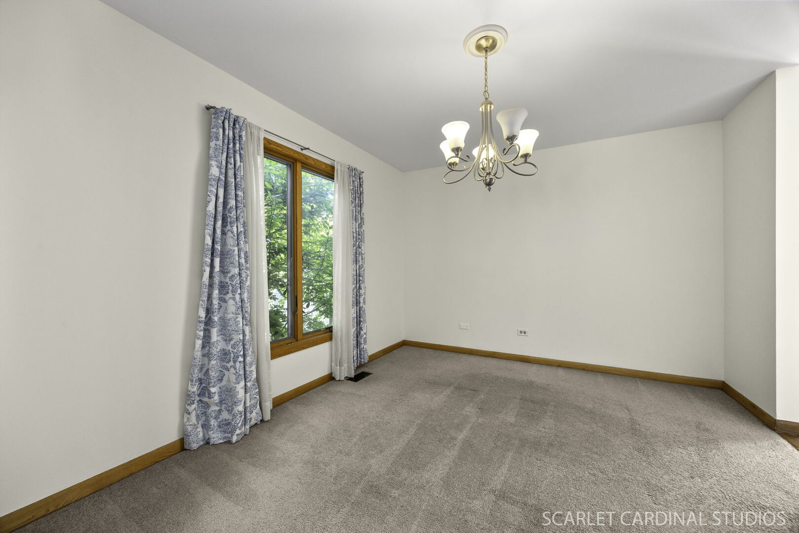 2474 Wendover Drive, Naperville, IL 60565