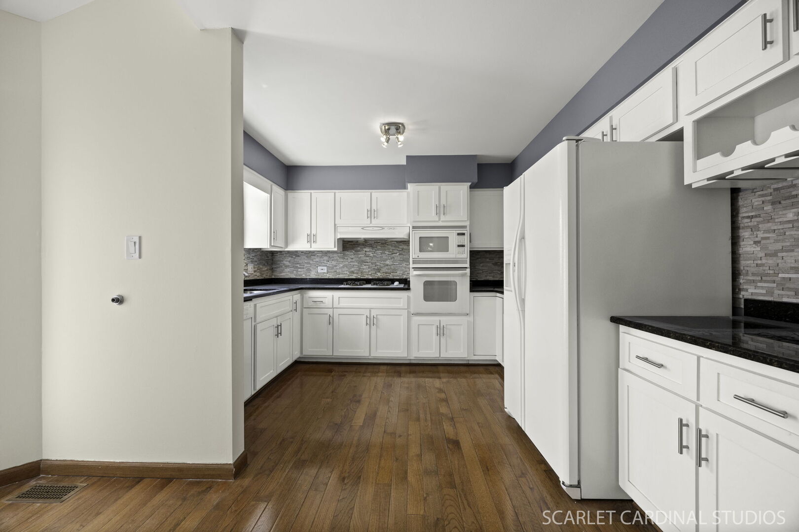 2474 Wendover Drive, Naperville, IL 60565