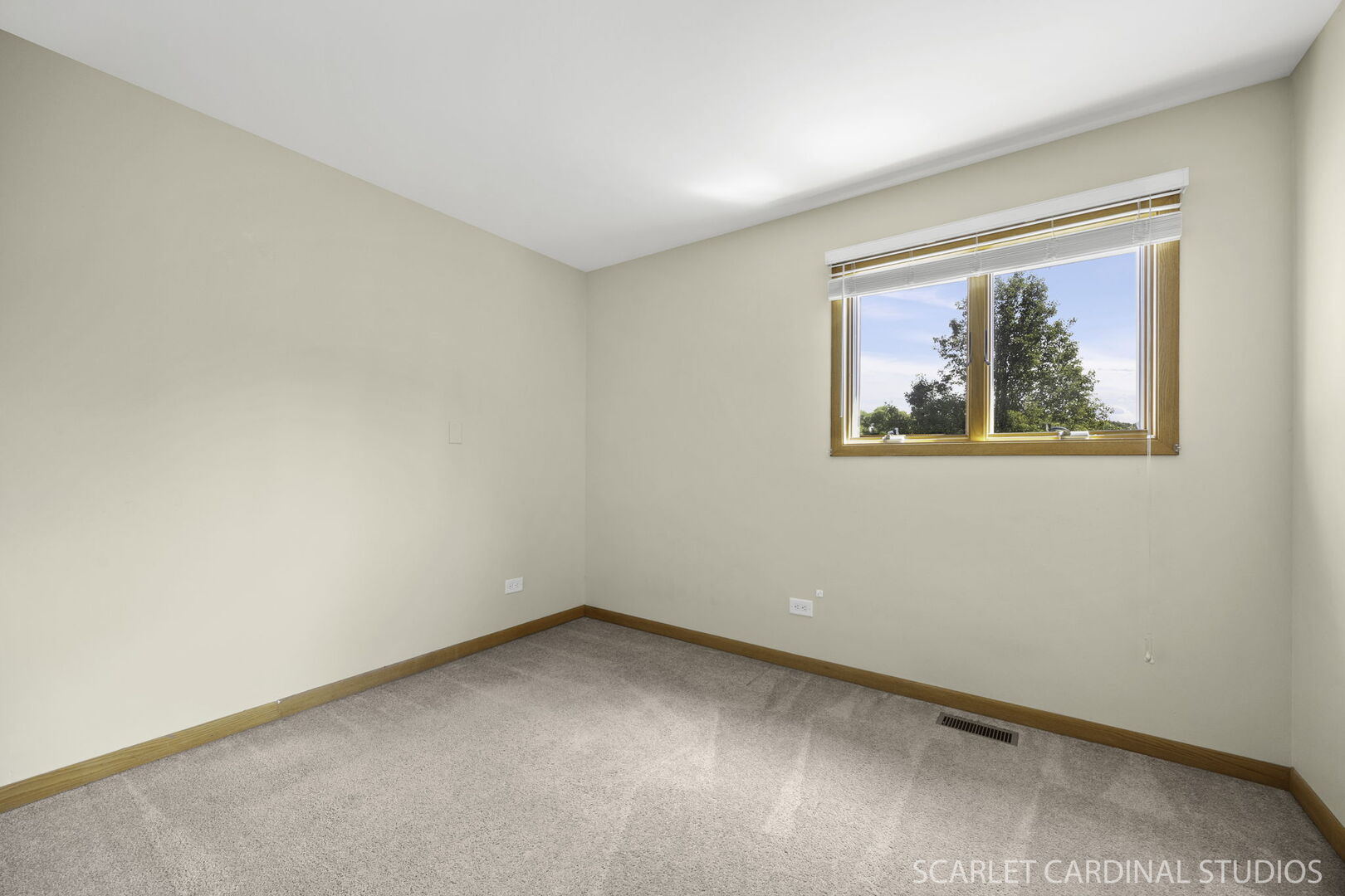 2474 Wendover Drive, Naperville, IL 60565