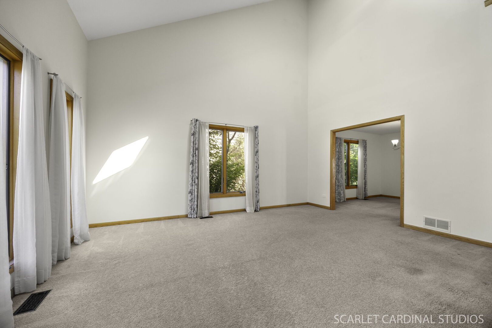 2474 Wendover Drive, Naperville, IL 60565