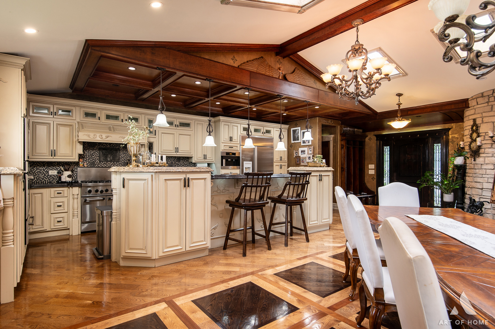 6N654 Harvey Road, Medinah, IL 60157