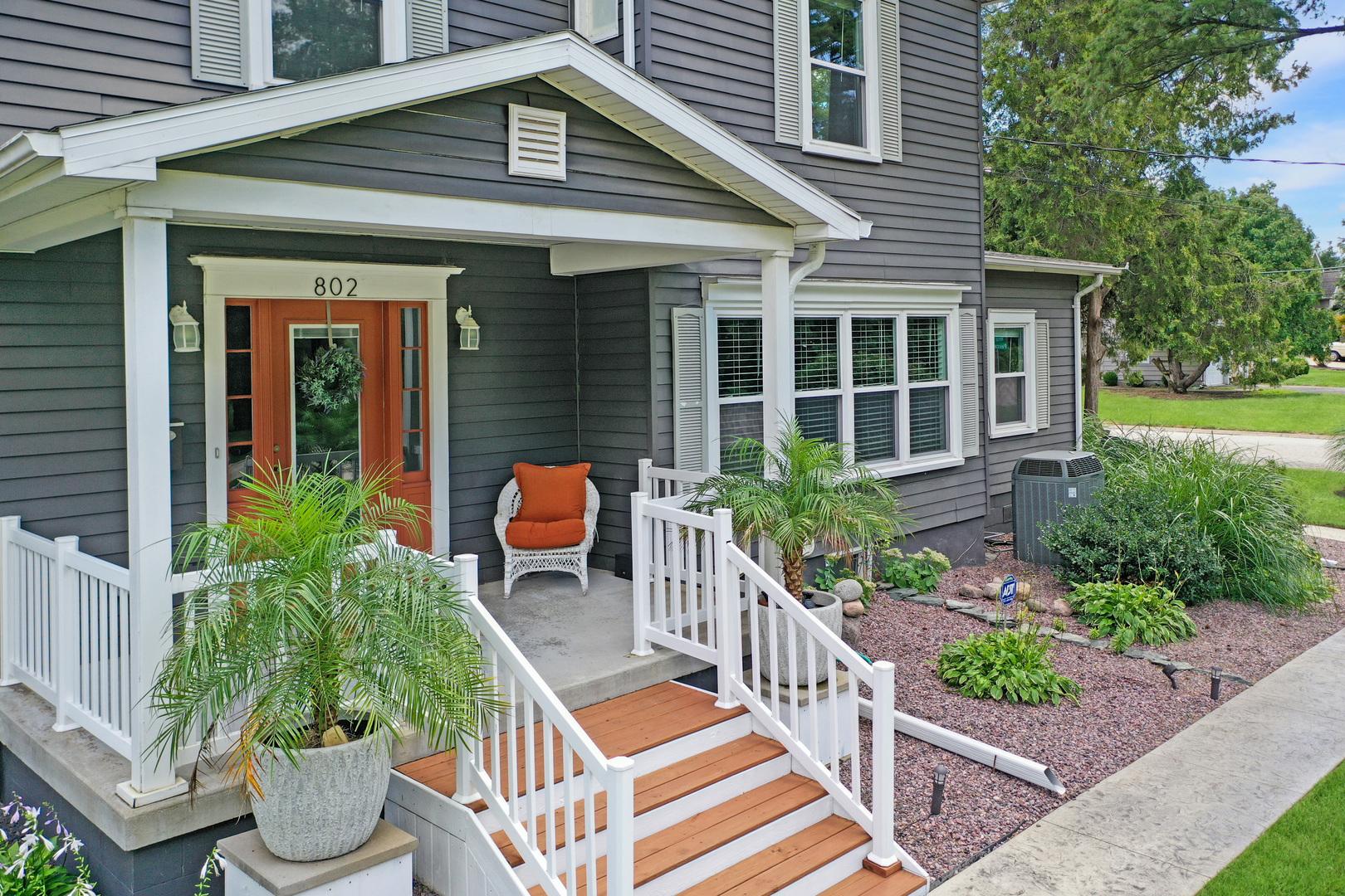 802 S Mercer Avenue, Bloomington, IL 61701