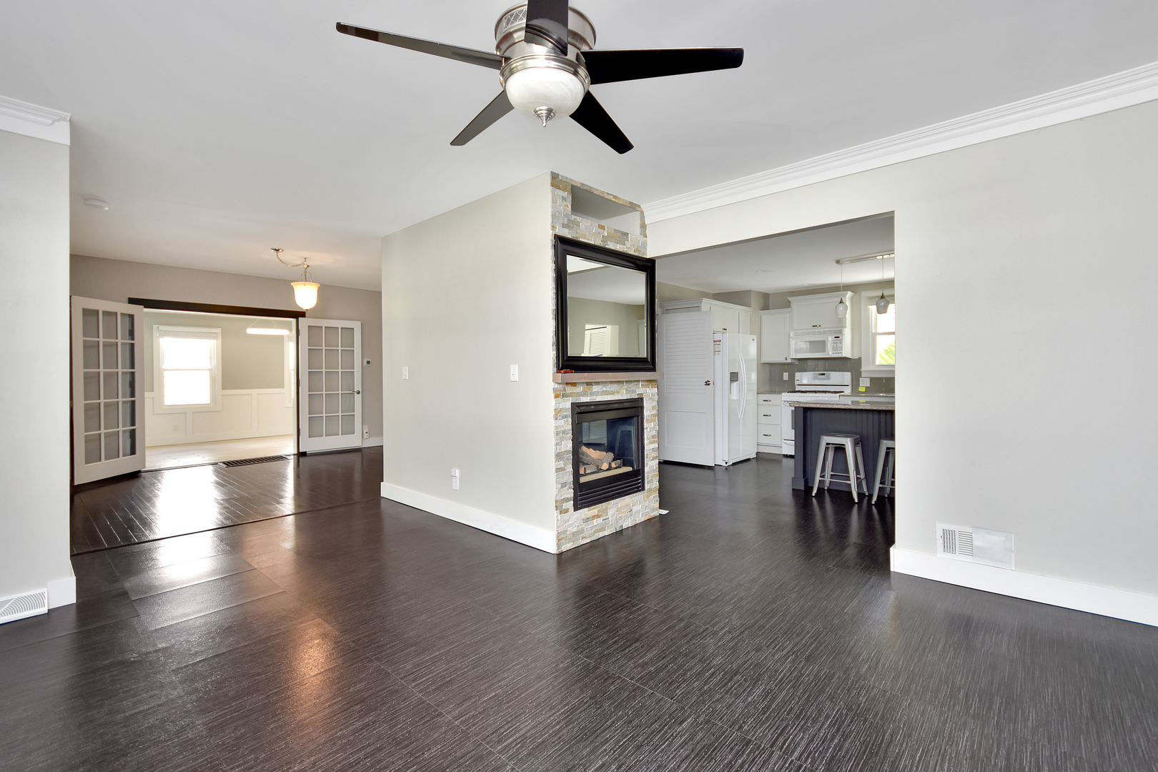 802 S Mercer Avenue, Bloomington, IL 61701