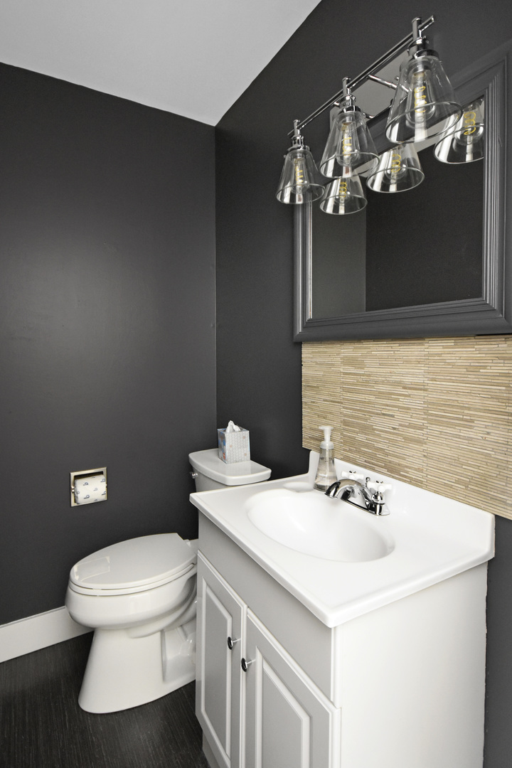 802 S Mercer Avenue, Bloomington, IL 61701