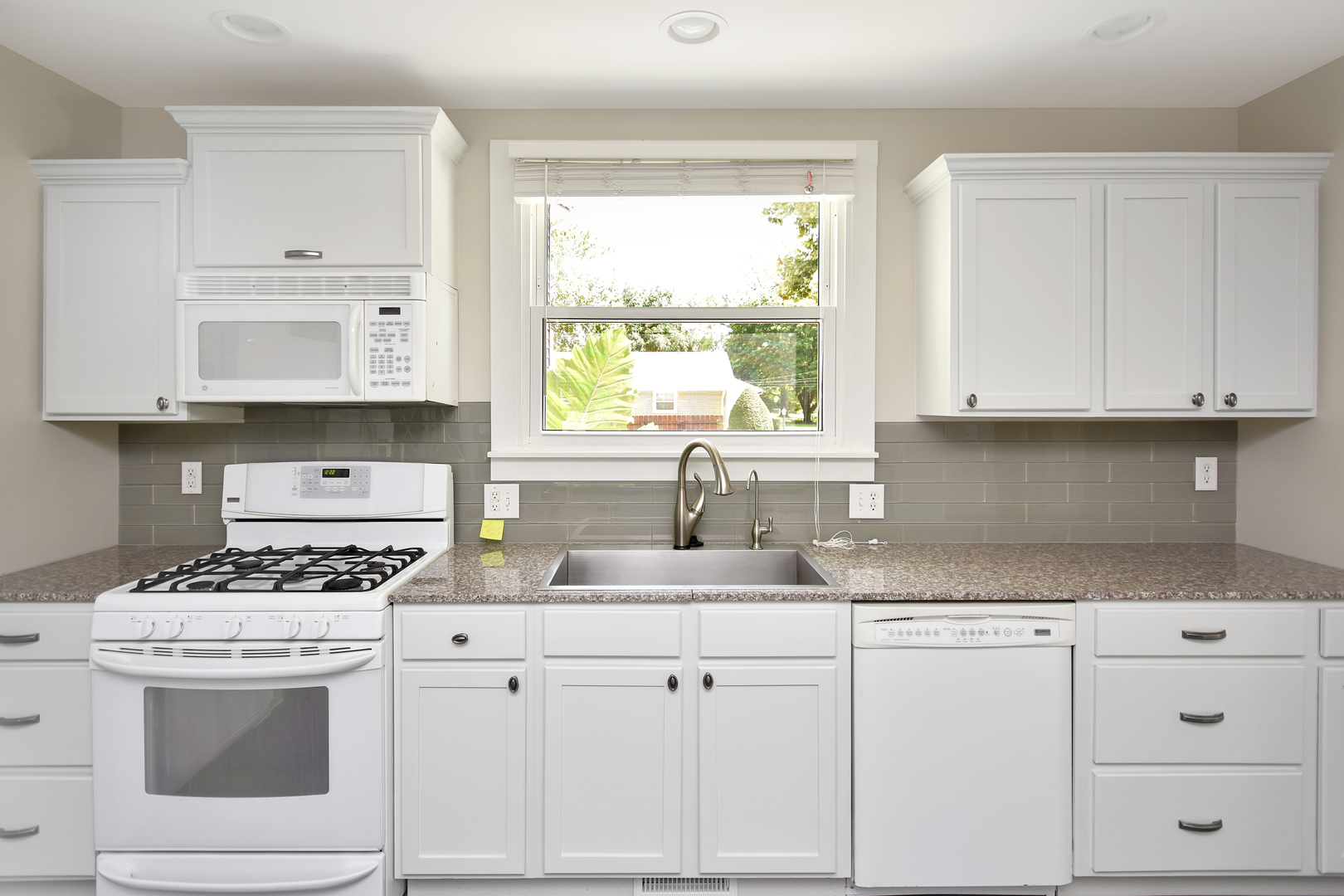 802 S Mercer Avenue, Bloomington, IL 61701