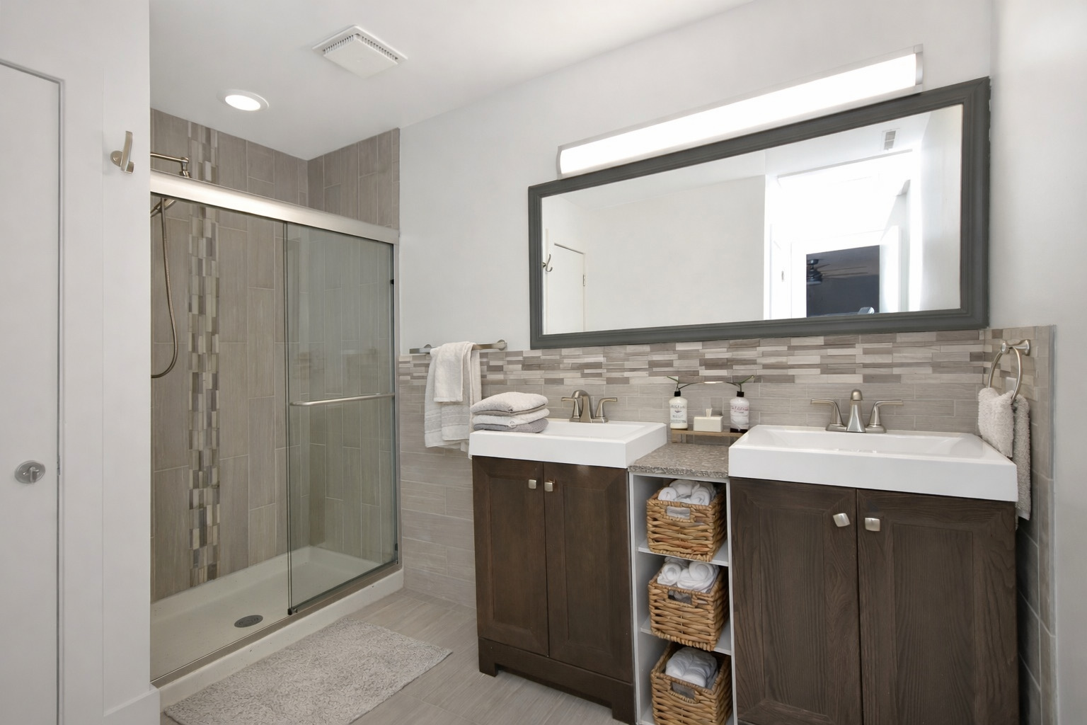 802 S Mercer Avenue, Bloomington, IL 61701