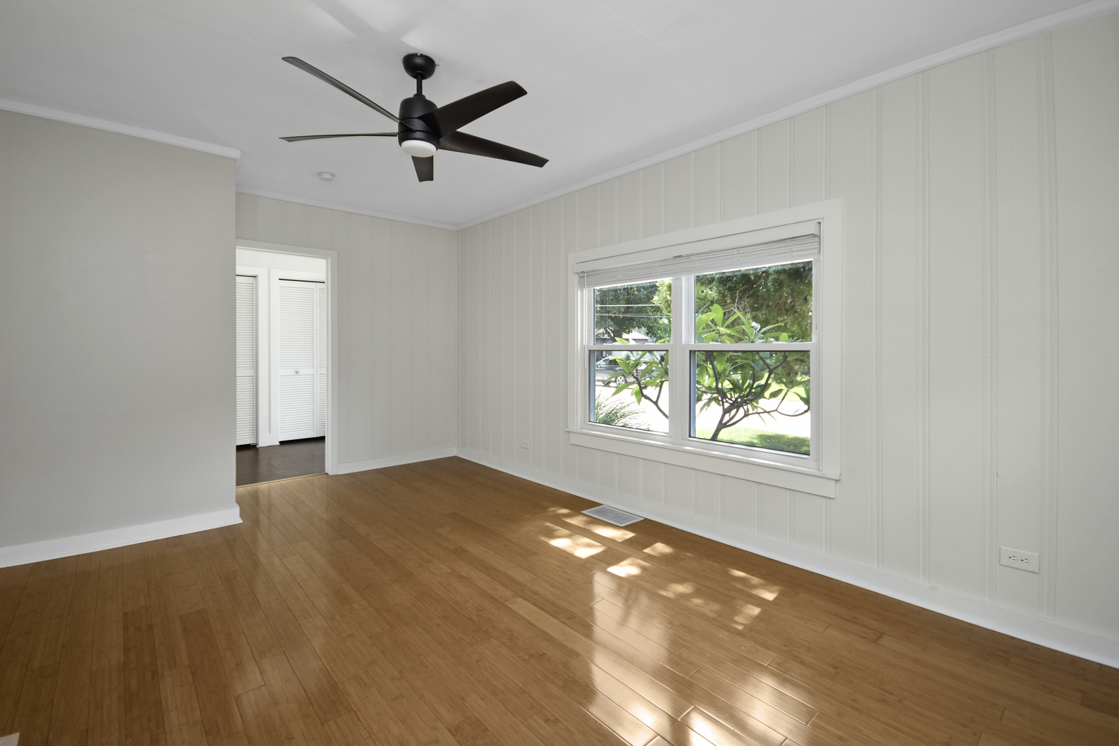 802 S Mercer Avenue, Bloomington, IL 61701