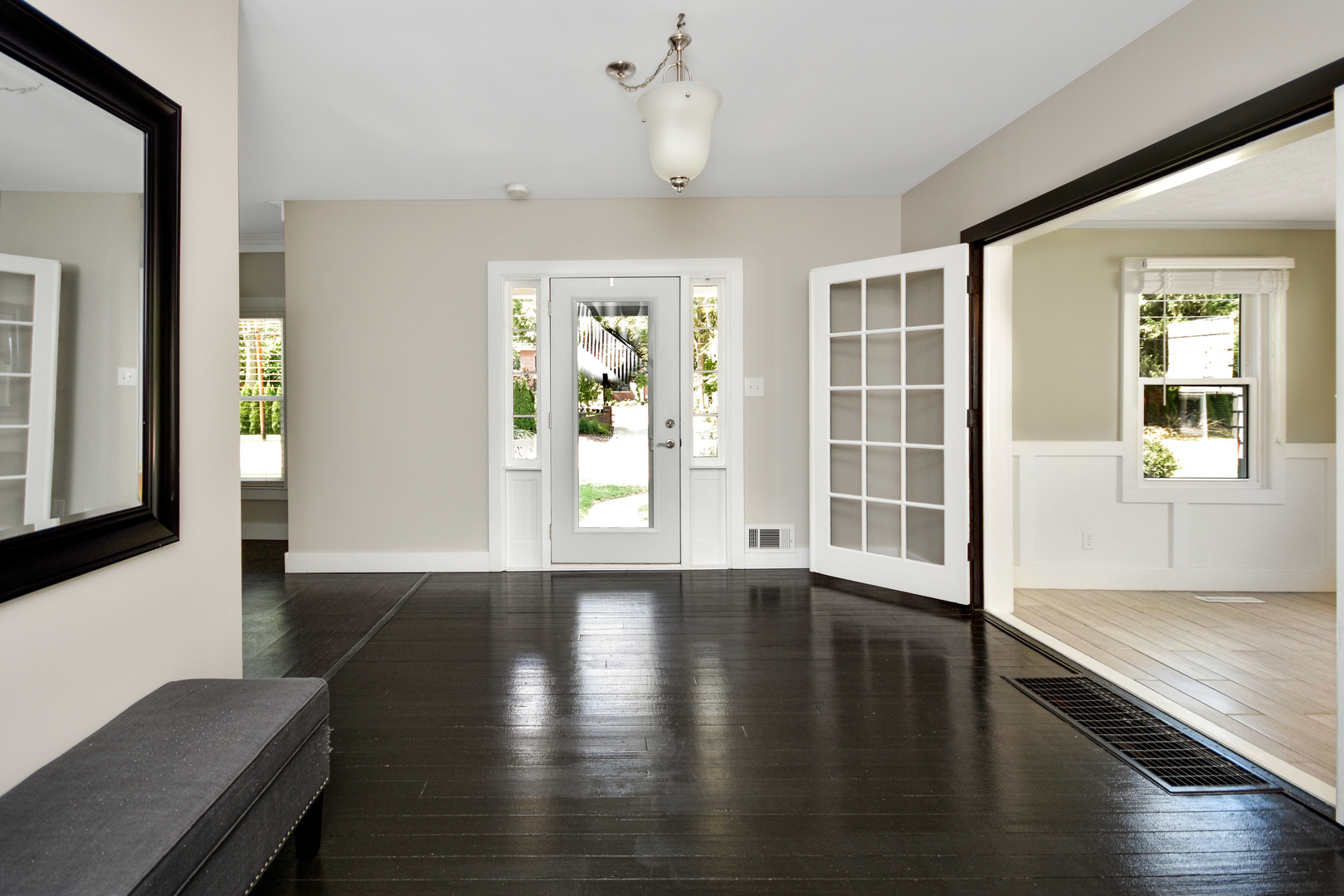 802 S Mercer Avenue, Bloomington, IL 61701