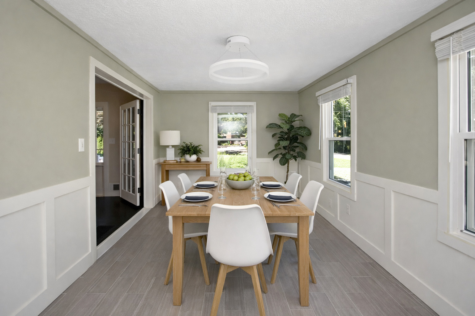 802 S Mercer Avenue, Bloomington, IL 61701