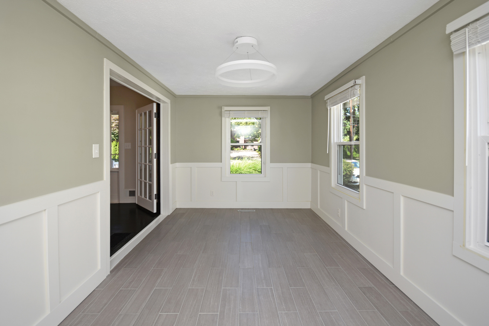 802 S Mercer Avenue, Bloomington, IL 61701