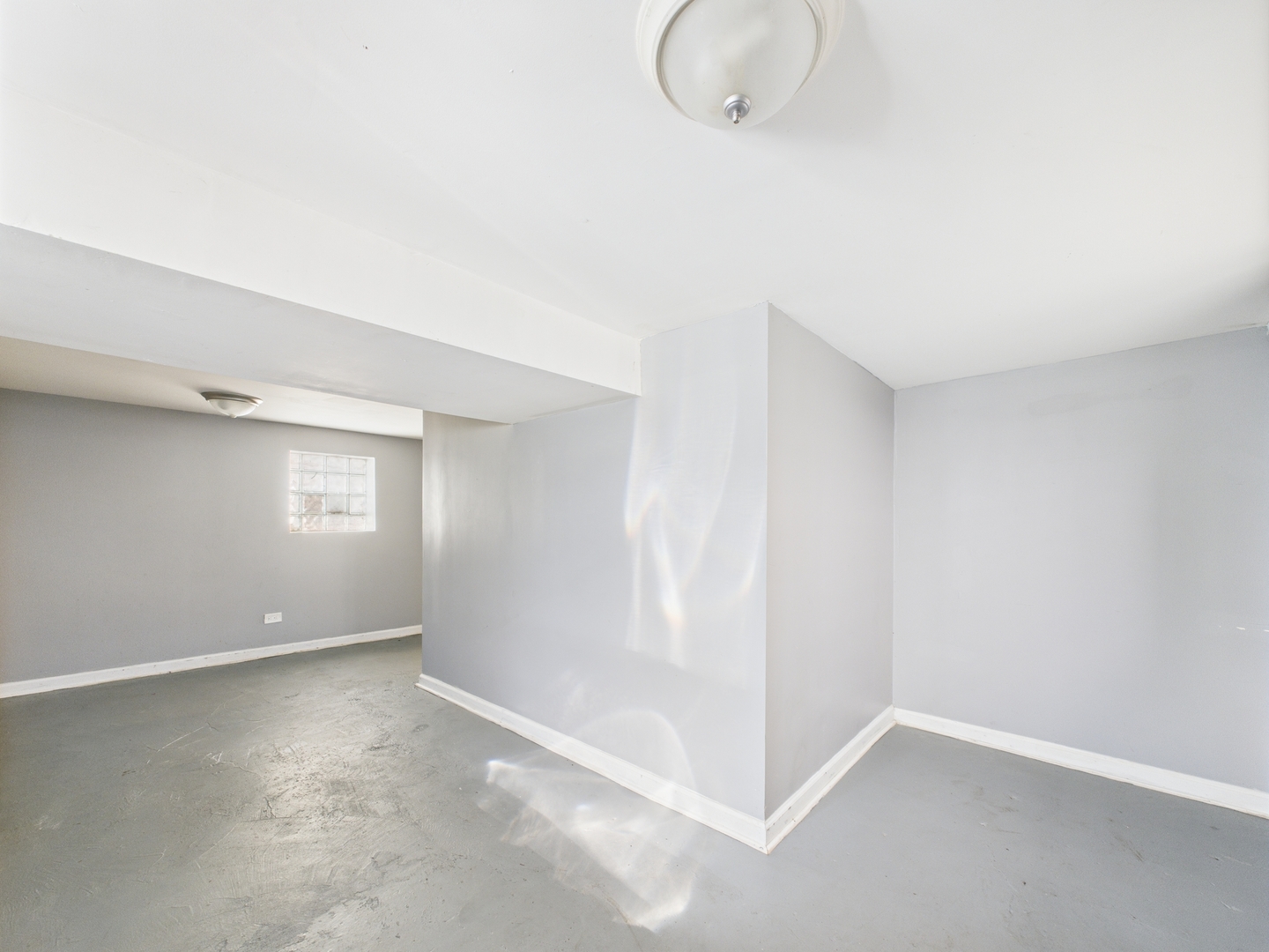 12337 S Wallace Street, Chicago, IL 60628