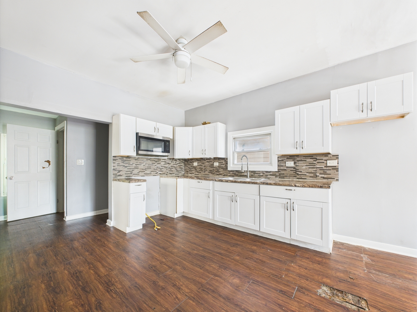 12337 S Wallace Street, Chicago, IL 60628