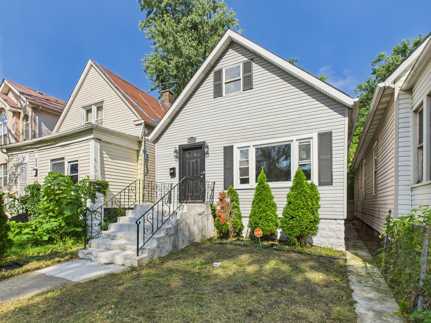 12337 S Wallace Street, Chicago, IL 60628