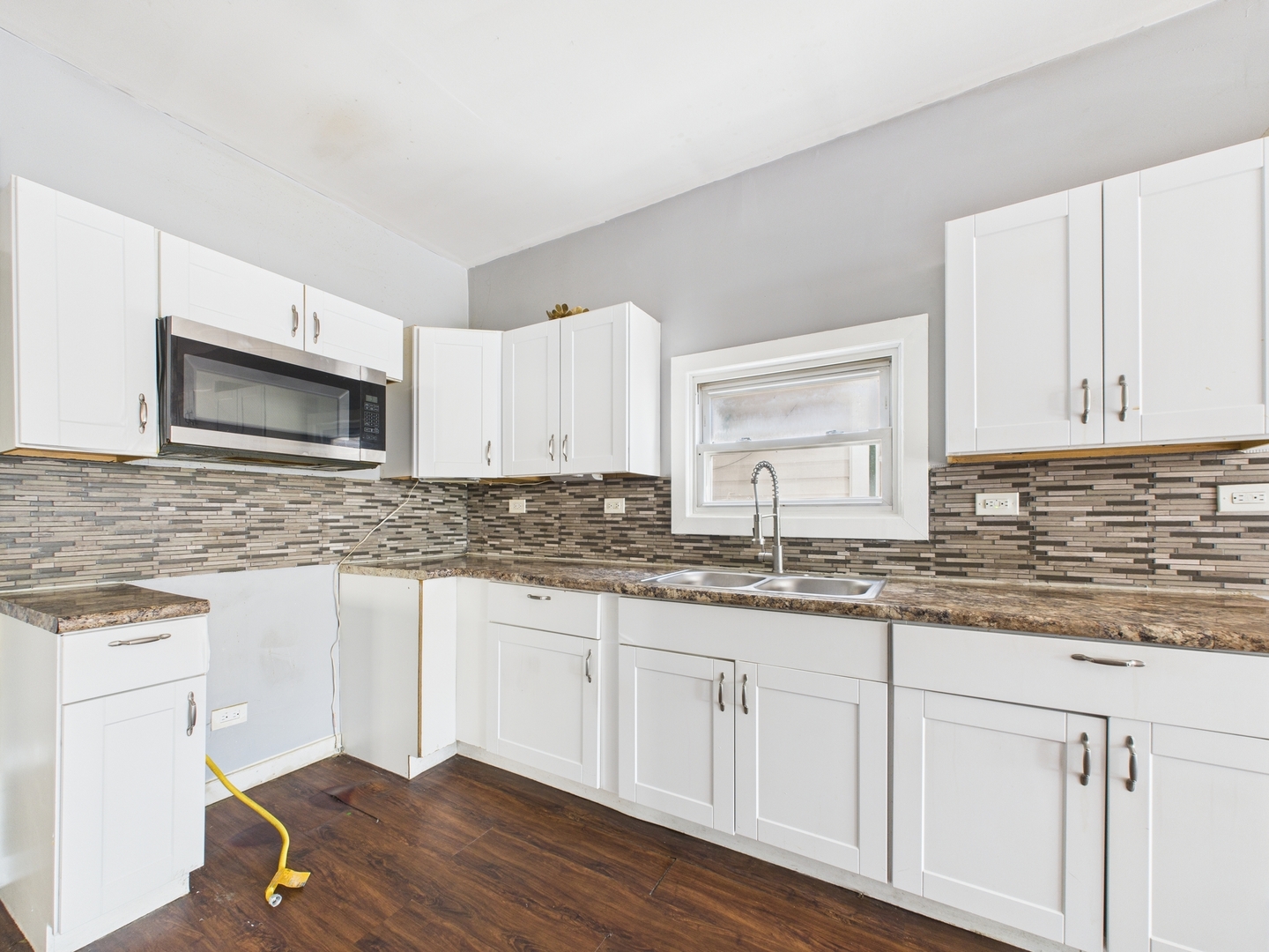 12337 S Wallace Street, Chicago, IL 60628
