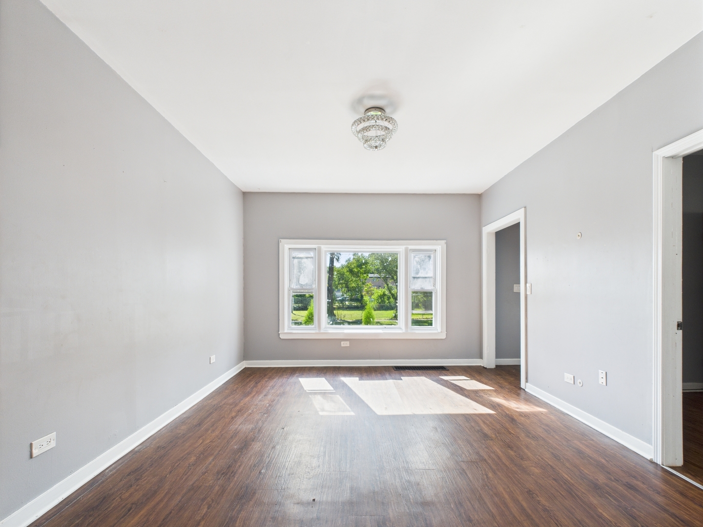 12337 S Wallace Street, Chicago, IL 60628