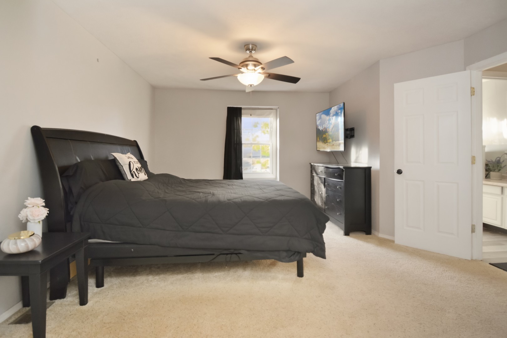 14 Hayloft Road, Bloomington, IL 61704