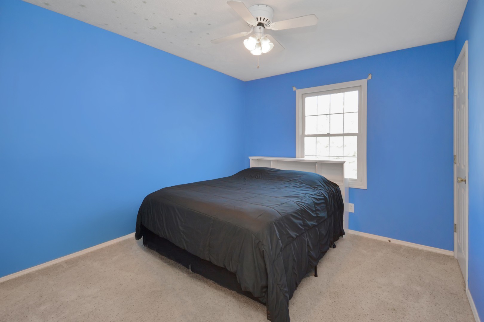 14 Hayloft Road, Bloomington, IL 61704