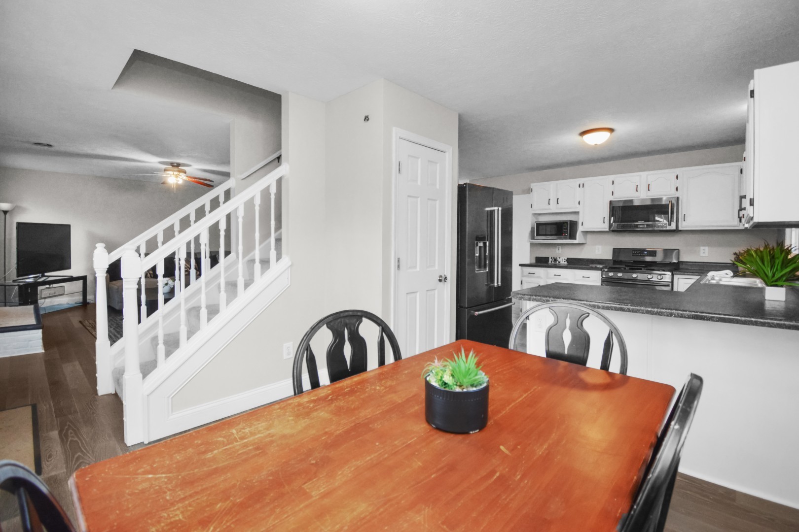 14 Hayloft Road, Bloomington, IL 61704