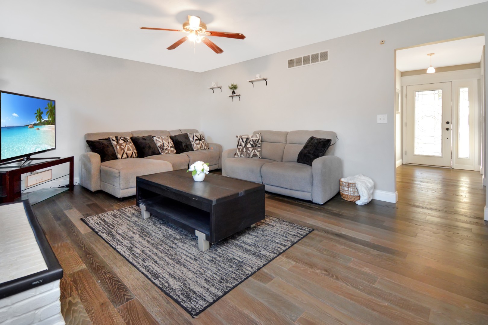 14 Hayloft Road, Bloomington, IL 61704