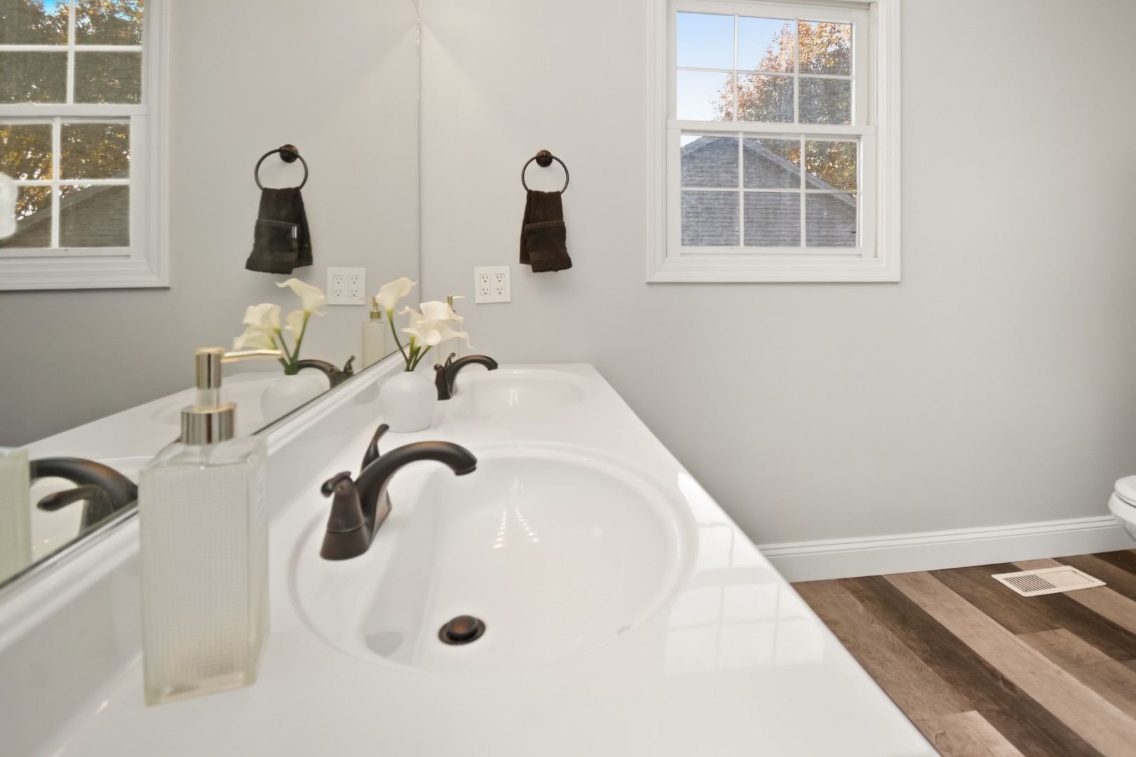 14 Hayloft Road, Bloomington, IL 61704