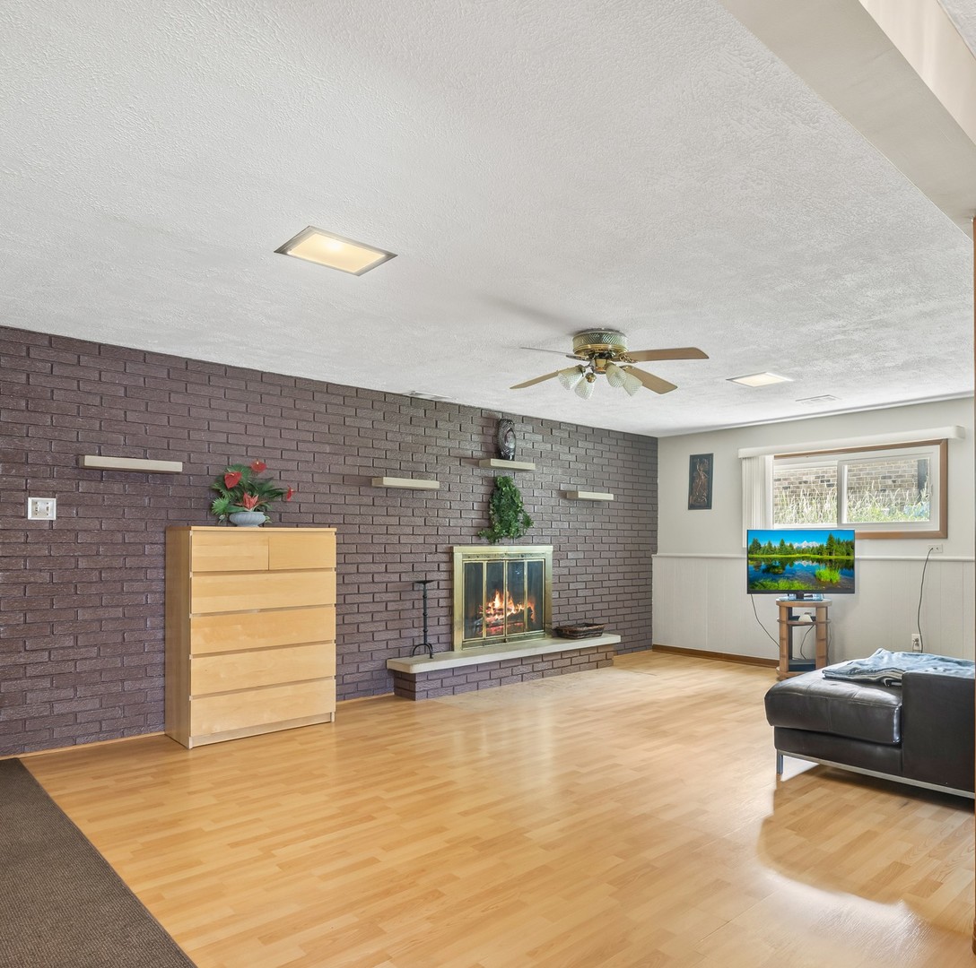 500 S Princeton Avenue, Itasca, IL 60143