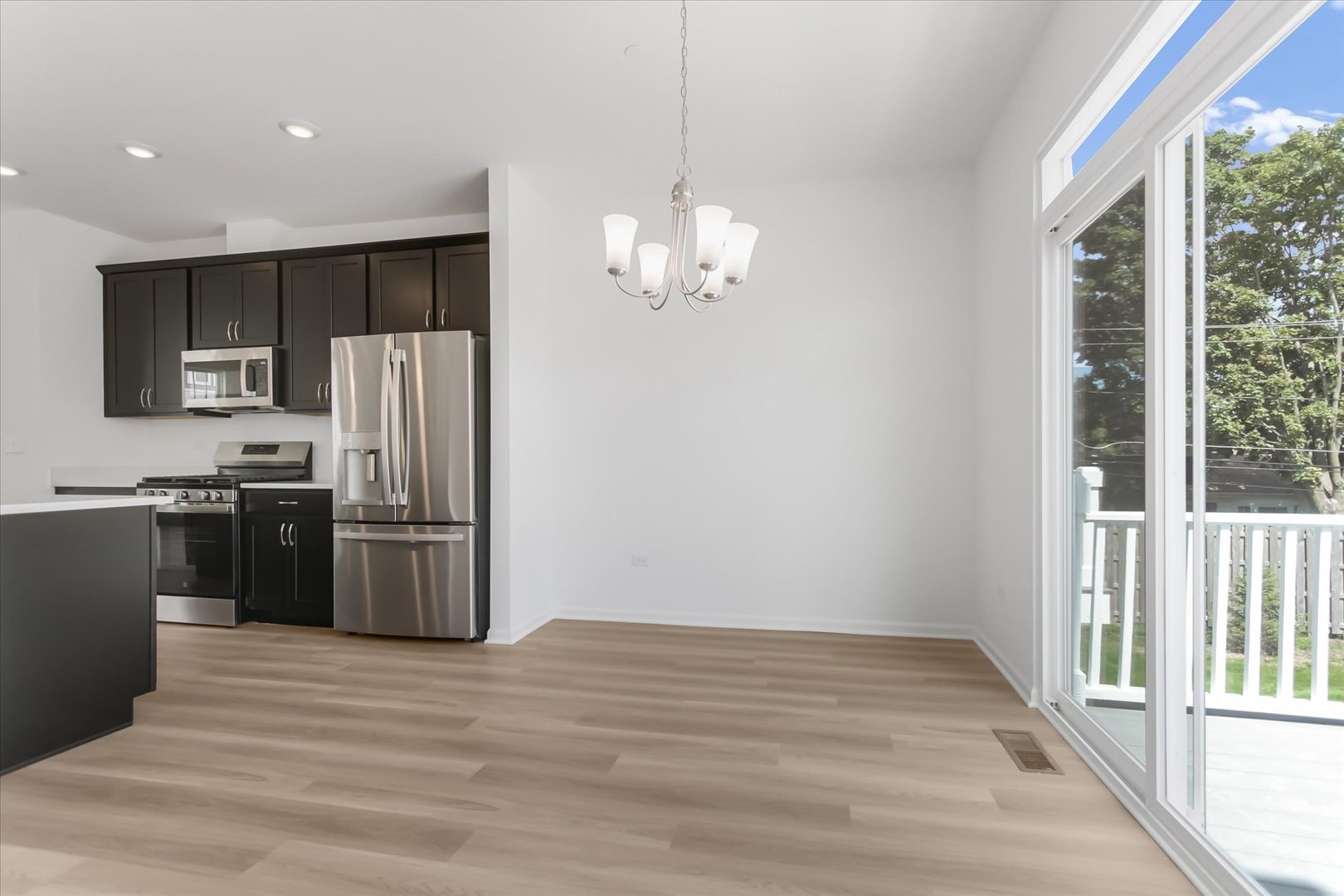 1486 Blaine Street, Des Plaines, IL 60018