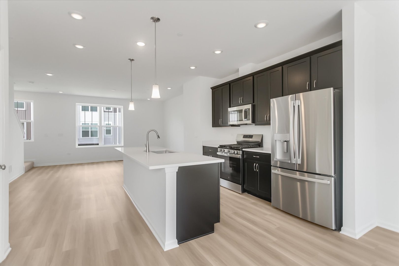 1486 Blaine Street, Des Plaines, IL 60018