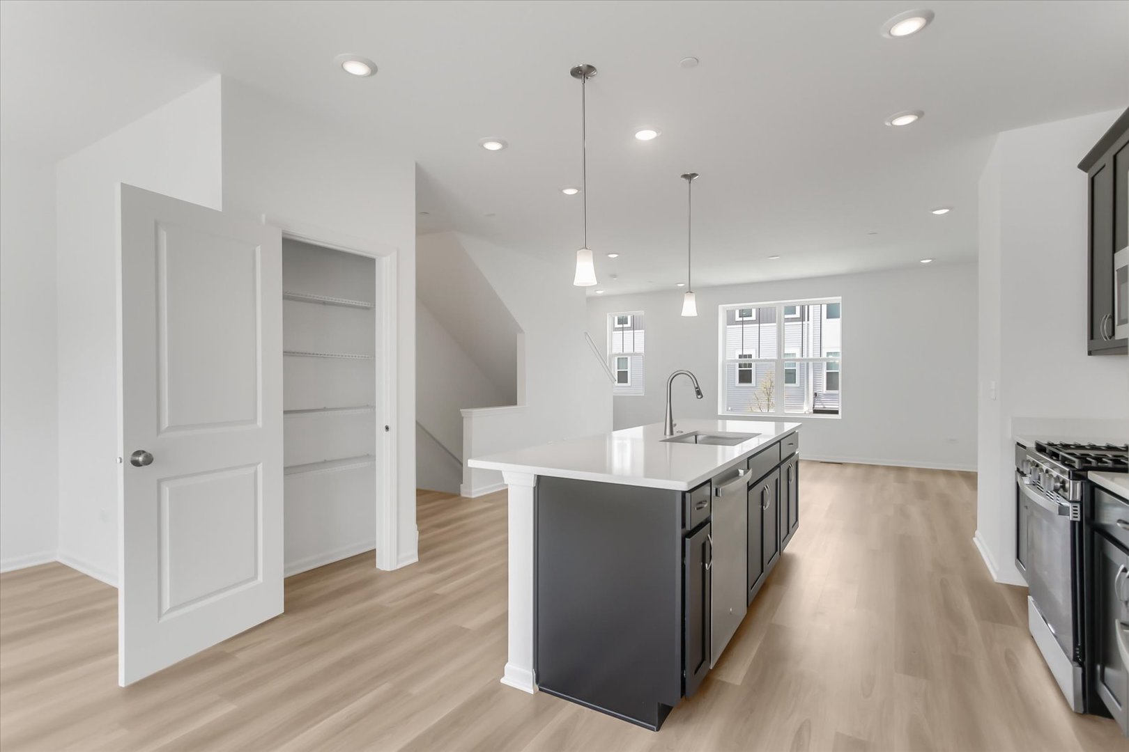 1486 Blaine Street, Des Plaines, IL 60018
