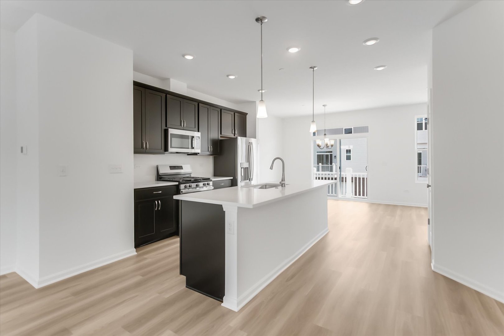 1486 Blaine Street, Des Plaines, IL 60018