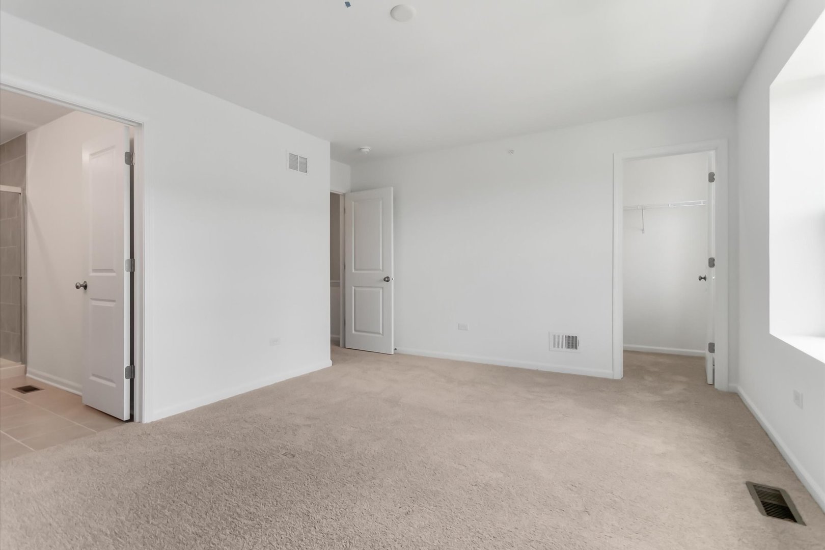 1486 Blaine Street, Des Plaines, IL 60018