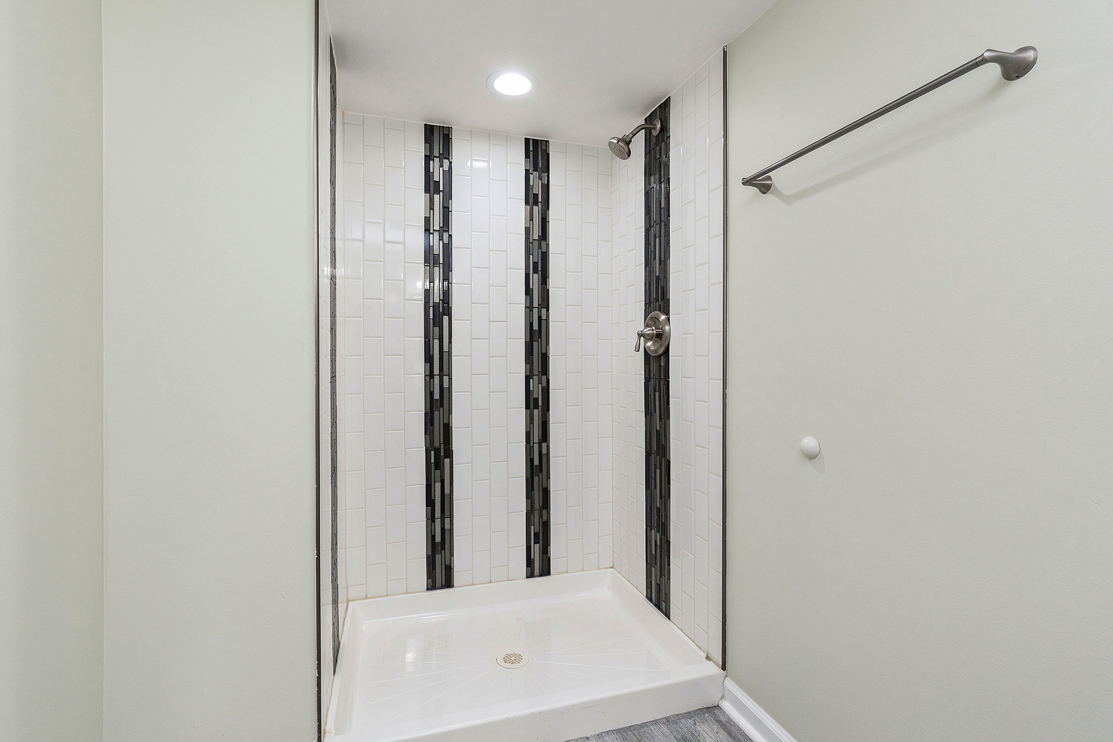 9400 S Charles Street, Chicago, IL 60643