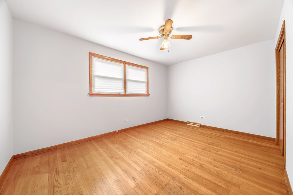 10636 S Christiana Avenue, Chicago, IL 60655