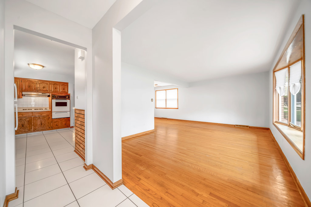 10636 S Christiana Avenue, Chicago, IL 60655