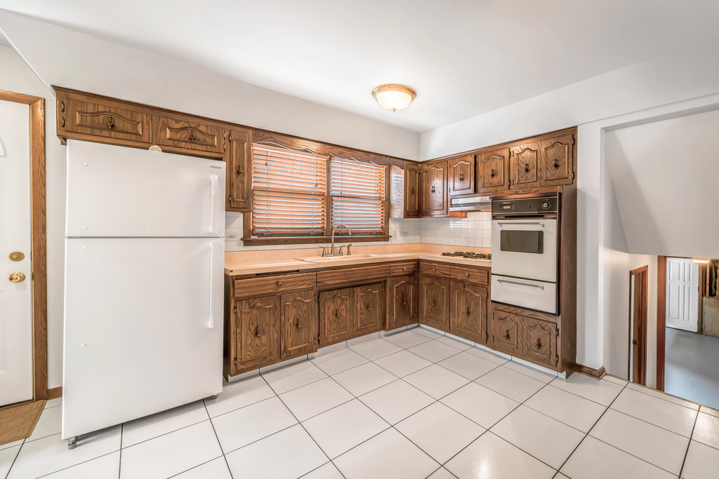 10636 S Christiana Avenue, Chicago, IL 60655