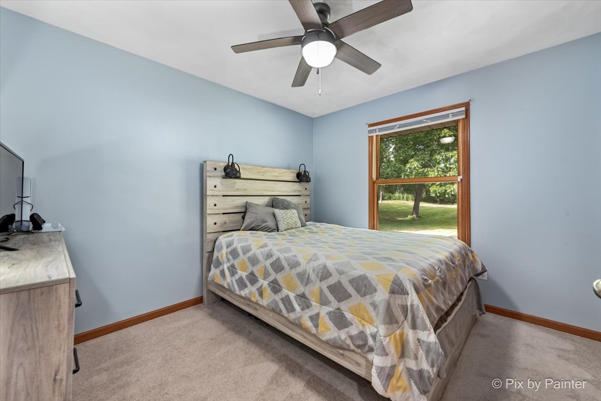 2614 33rd Street, Zion, IL 60099