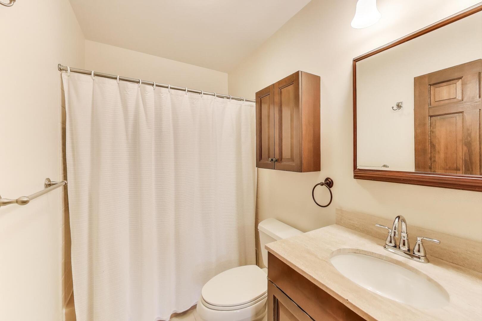 829 Shiloh Circle, Naperville, IL 60540