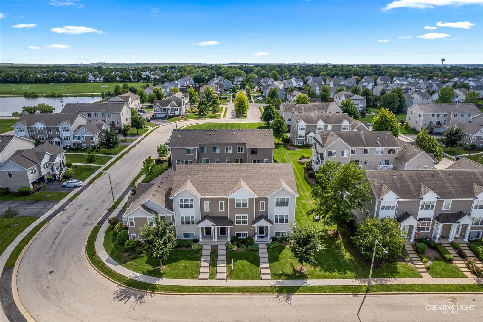 593 Spring Leaf Drive, Joliet, IL 60431