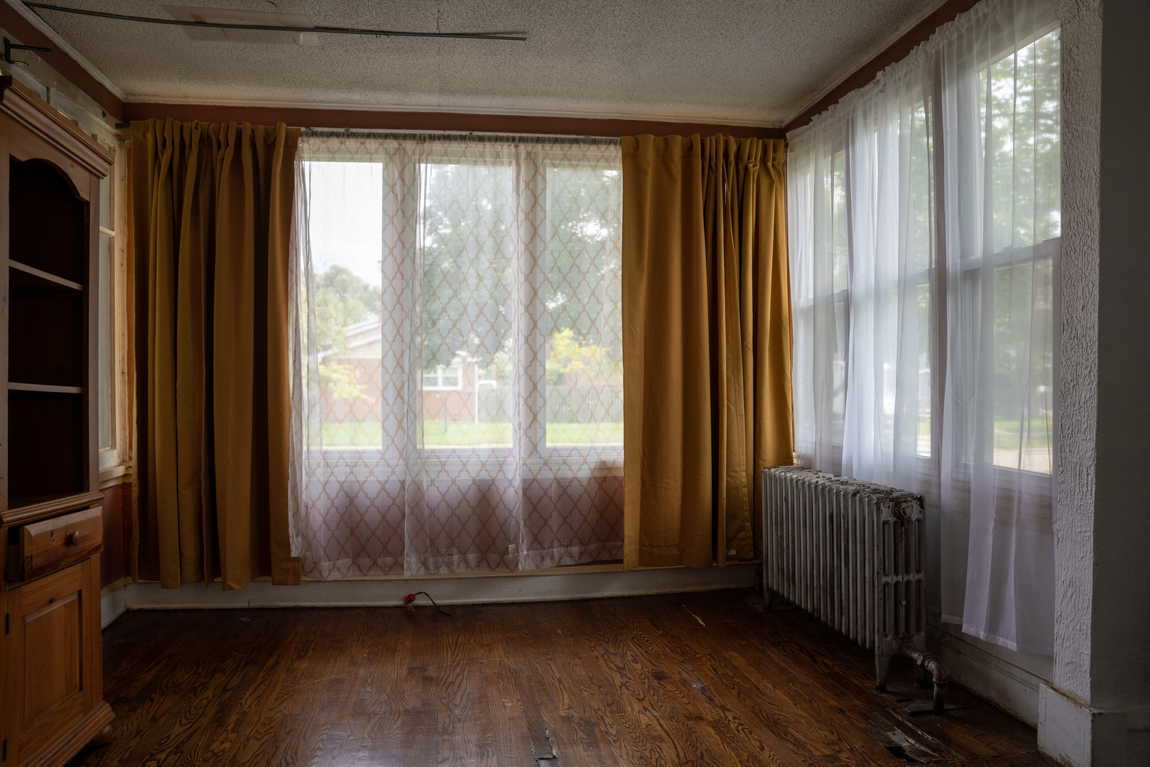 400 S 7th Avenue, Maywood, IL 60153