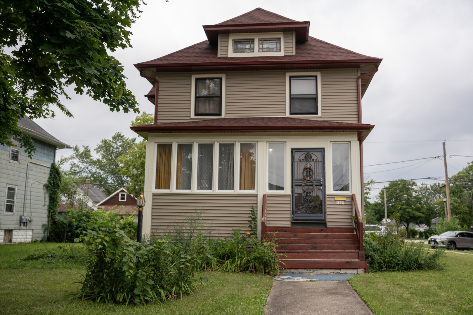 400 S 7th Avenue, Maywood, IL 60153