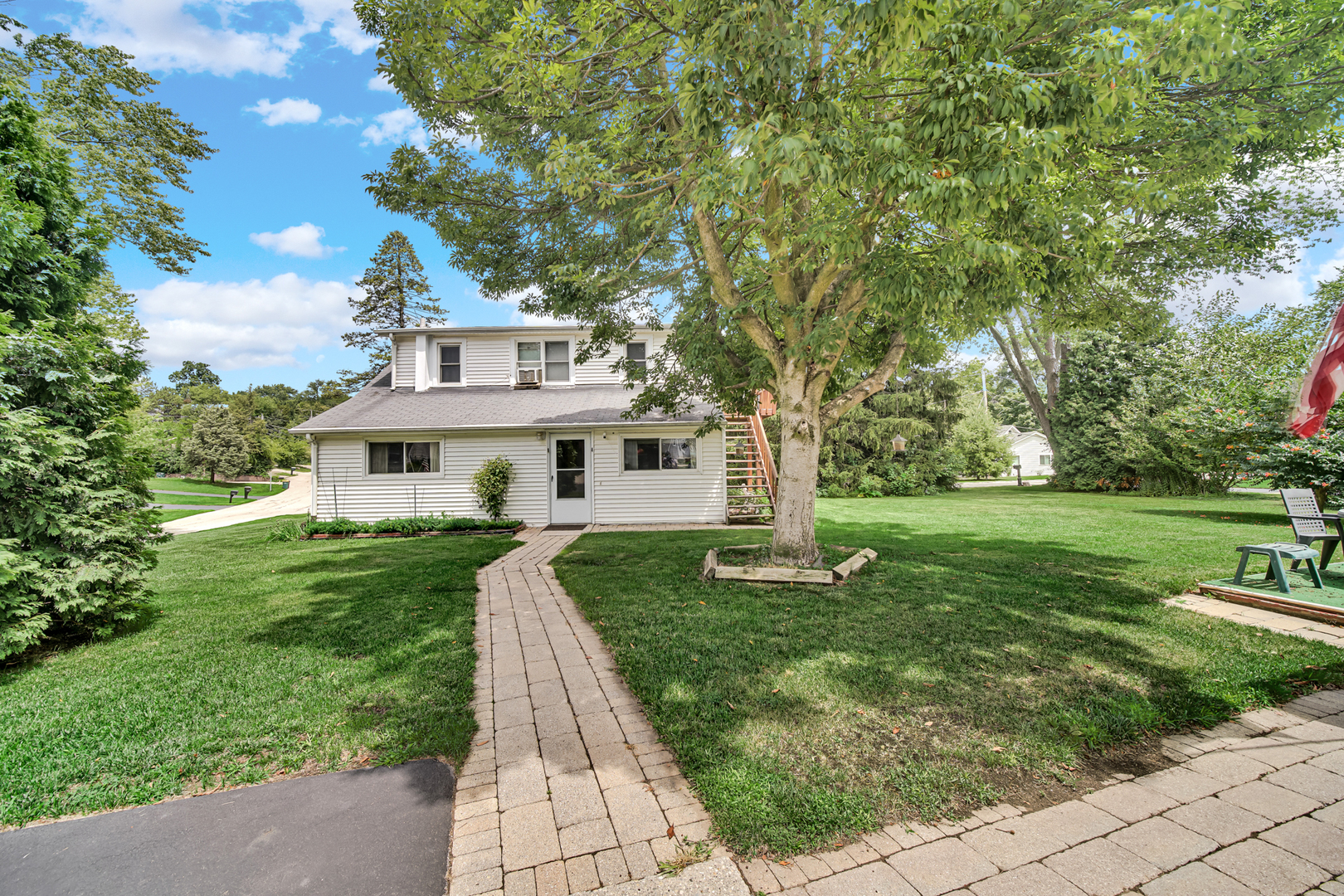 23761 N Cottage Road, Lake Zurich, IL 60047